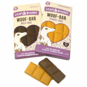 Leaps & Bounds Woof Bar - peanøtt/sjokolade og melkesjokolade fra Omlet 